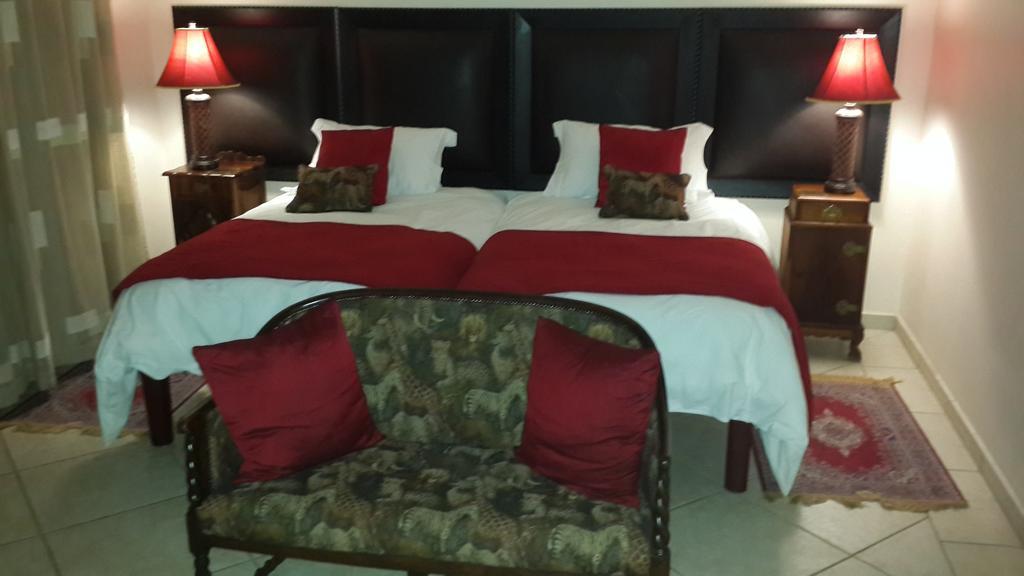 Magaliqua Guest House Noordheuwel Ruang foto