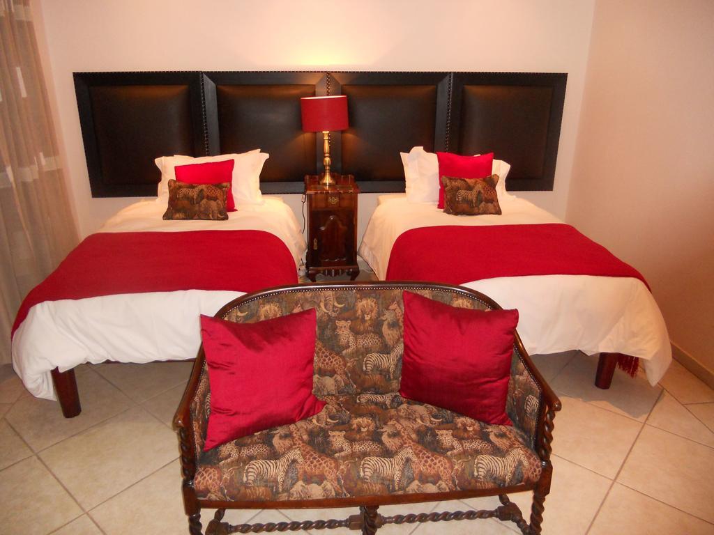Magaliqua Guest House Noordheuwel Bagian luar foto