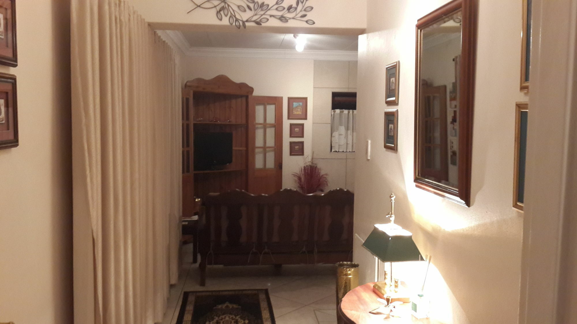 Magaliqua Guest House Noordheuwel Bagian luar foto