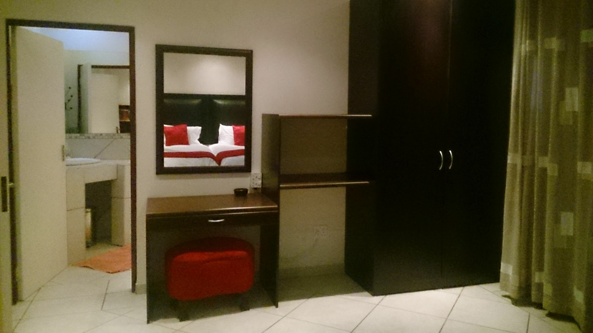Magaliqua Guest House Noordheuwel Bagian luar foto