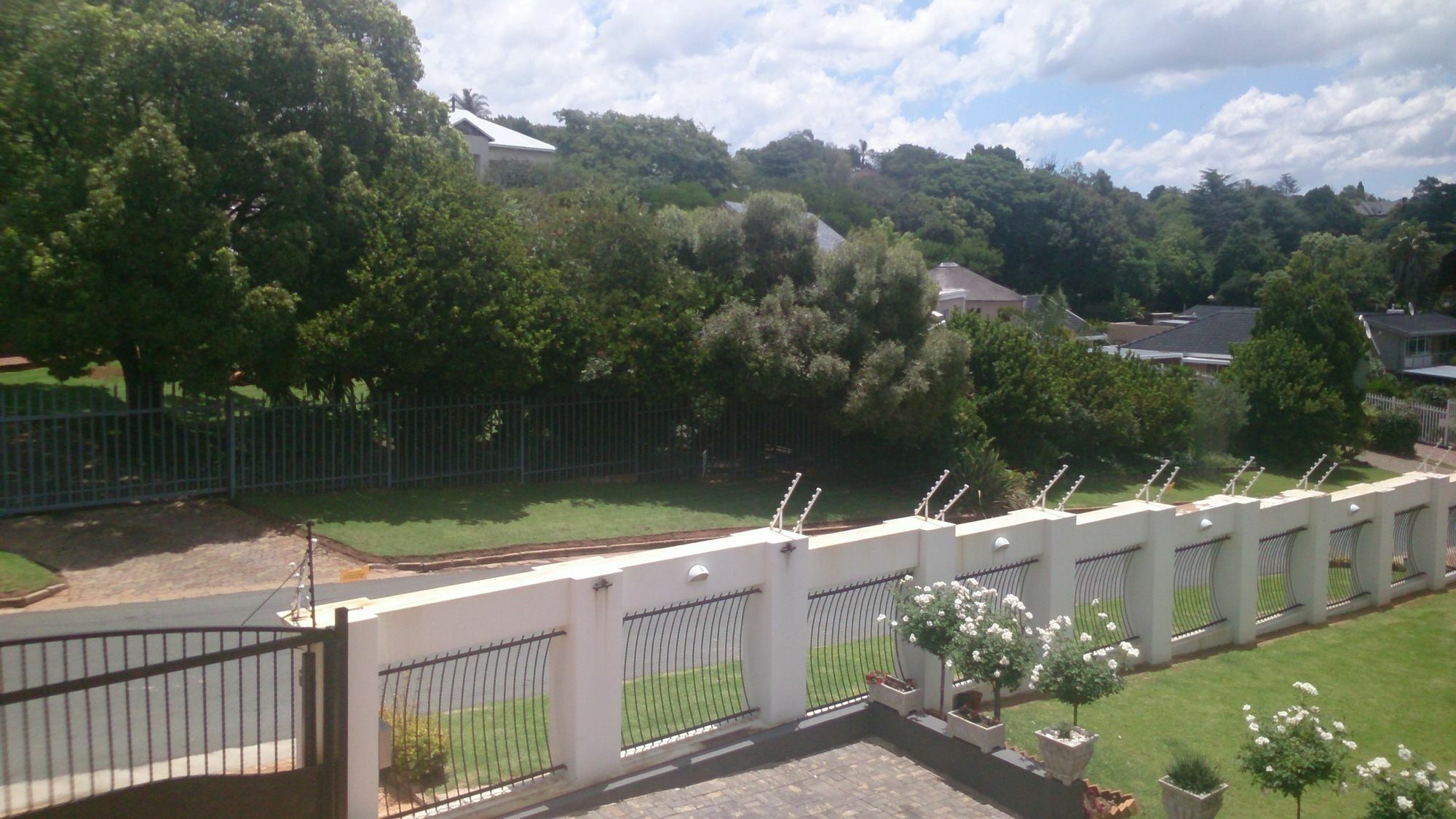 Magaliqua Guest House Noordheuwel Bagian luar foto